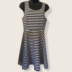 Express Dress size M